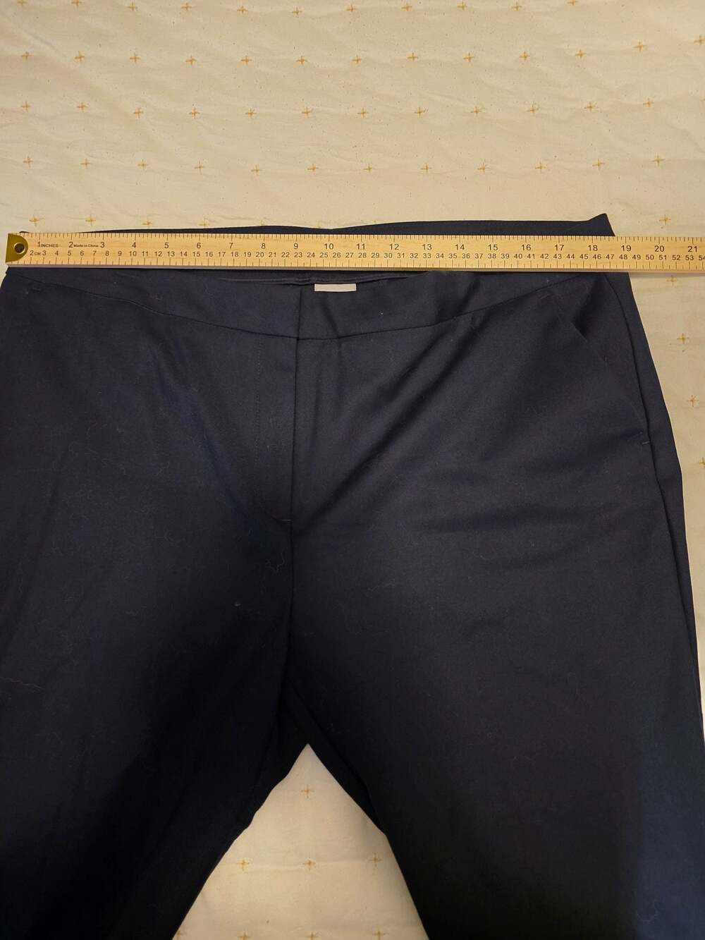 Chico's Women's Black Flex Waistband Straight Leg Pants Size 3P - Picture 3 of 7